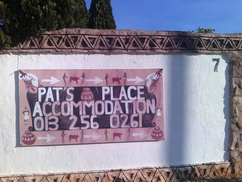 Pat'S Place Machadodorp Exterior photo